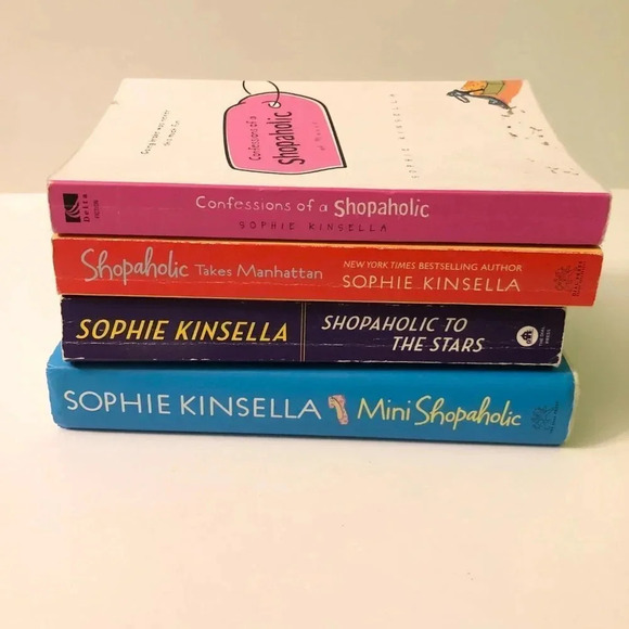 Lot of 4 Sophie Kinsella Books  Shopaholic - Picture 15 of 15
